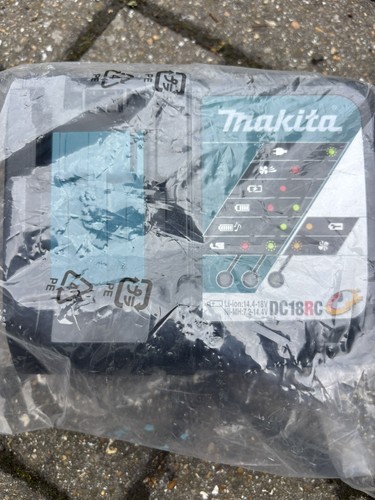 Makita 18v 240v - , fast