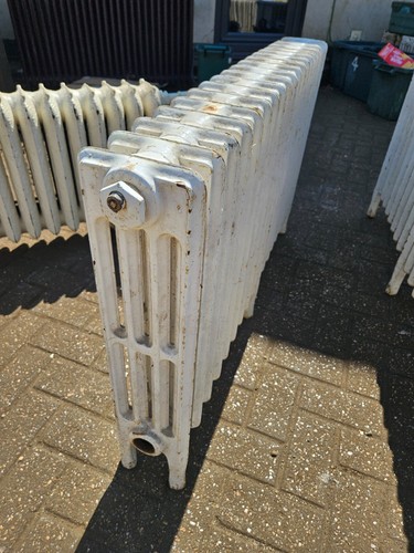 Cast iron radiators high - 26",