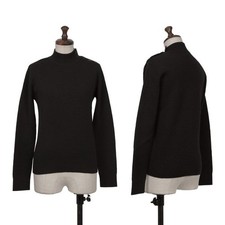 MARGARET HOWELL Shoulder