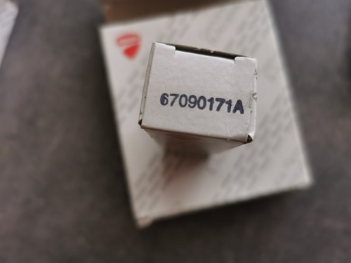 Spark plug ra59gc ducati - ra59gc, st4