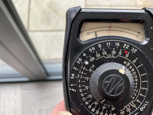 Avo exposure meter - with, case
