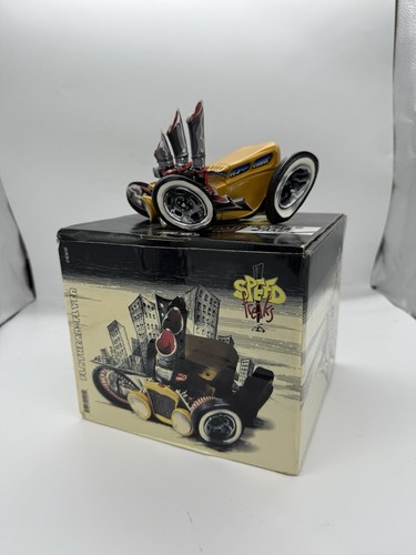 Speed freaks flat - speed,