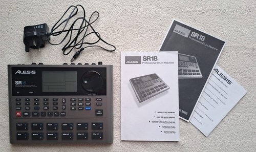 Alesis sr18 drum machine - drum, in