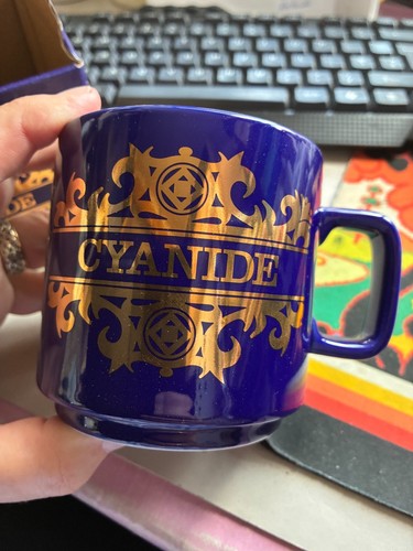 Cyanide mug blue gold - blue,