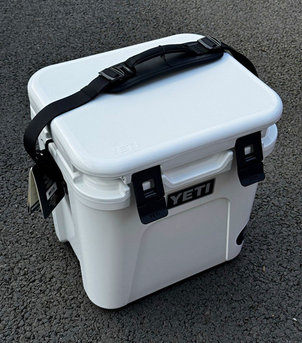 Yeti roadie 24qt ice box - ice,