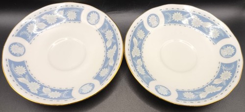 Pair royal vale bone china - pair,