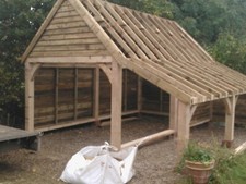 1 Bay Oak Framed Garage / Car