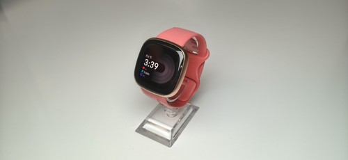 Fitbit versa smartwatch - fitbit,