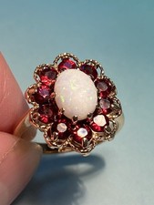 Vintage 9ct Gold Opal Cabochon & Garnet Cluster Ring – Size K, 3.7g