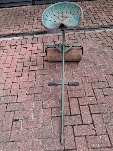 Ransomes vintage roller seat - ransomes,
