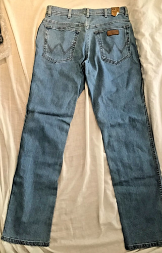 Wrangler jeans new with tag - new,