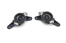 LEXUS IS220D XE20 REAR DOOR