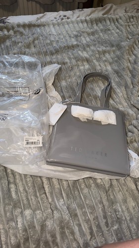 Ted baker icon - icon, size