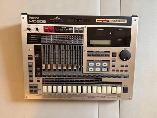 Roland 808 rhythm machine - mc-808,