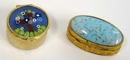 Vintage pill boxes - x,
