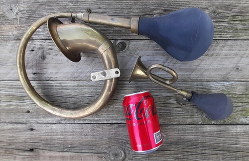 Antique brass horns - 2,