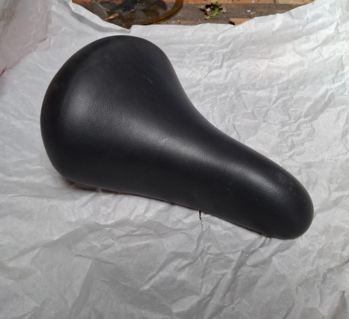 Raleigh bomber seat saddle - bomber,