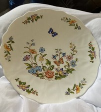 Aynsley Cottage Garden Art