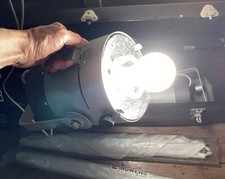 Bowens Monolite Photographic Studio Lights Pair with Case and Accessories