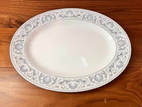 Wedgwood dolphins white - wedgwood, oval