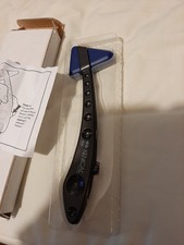 neuro hammer doctor knee