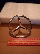 02 03 04 MERCEDES C-CLASS COUPE C230 C320 FRONT GRILLE EMBLEM LOGO BADGE