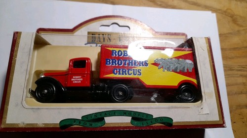 Lledo days gone - dg67-001, ford