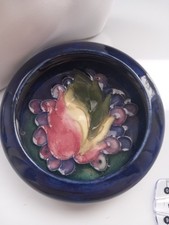 Vintage 1950 Moorcroft Leaf & Berries 4" Trinket Pin Dish/Bowl Cobalt Blue
