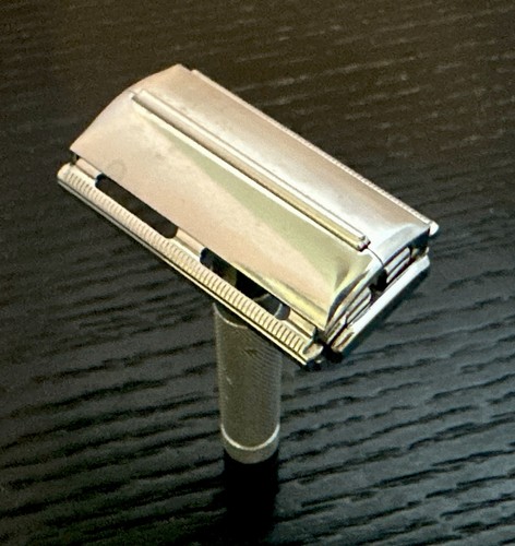 Vintage gillette black - vintage,