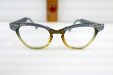 Vtg 1950s Cat Eye Metal &