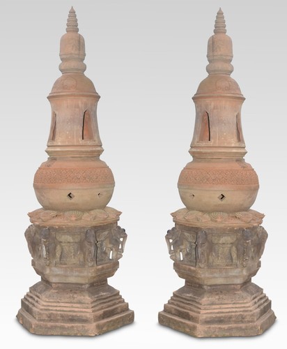 Pair monumental terracotta - pair,