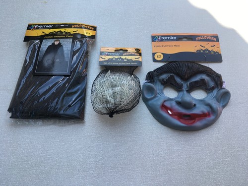 Halloween cape rubber mask - halloween,