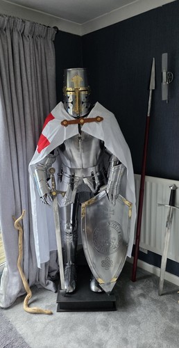 Medieval temlar armour knight - temlar,