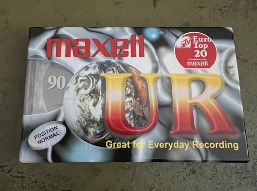 Maxell blank cassette - blank,