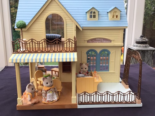 Sylvanian families courtyard - sylvanian,