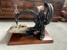 Vintage Willcox & Gibbs sewing machine. Working
