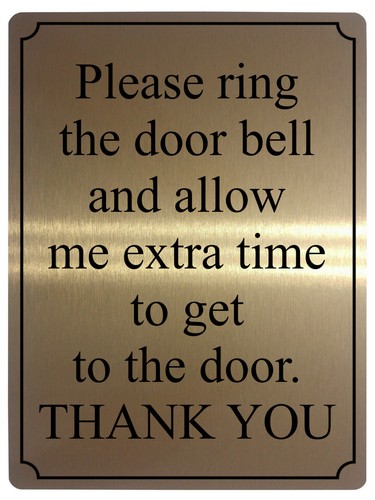 W472 please ring the door - please,