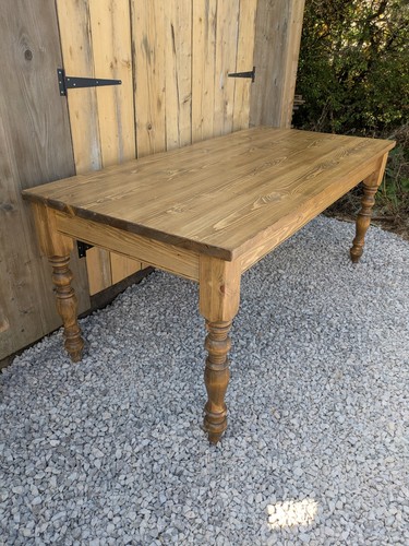 Rustic pine plank farmhouse - rustic,