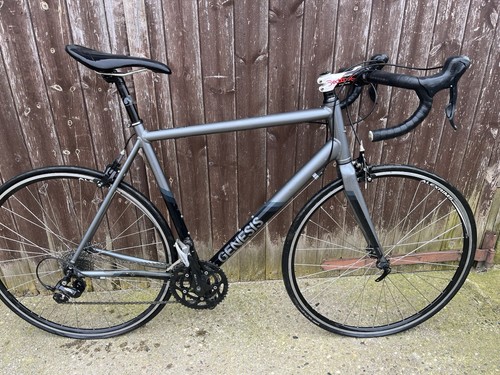 Genesis volante road bike - road,