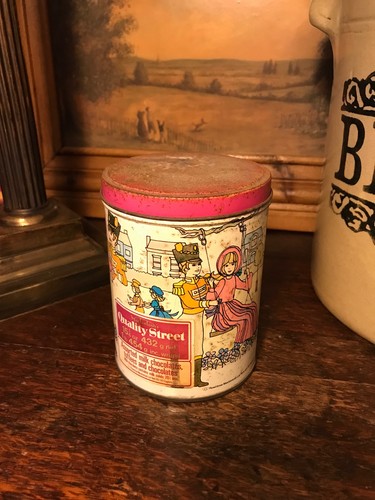 Vintage quality street - vintage,