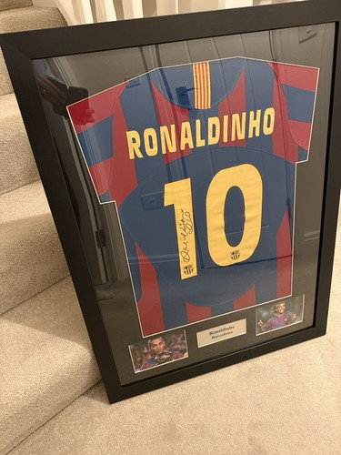 Ronaldinho barcelona framed - fc,