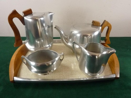 Lovely vintage picquot ware - lovely,