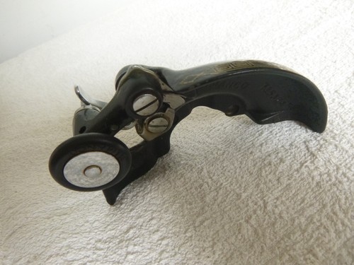 Vintage singer sewing machine - vintage,