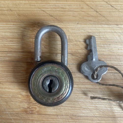 Vintage padlock black - vintage, black.brown