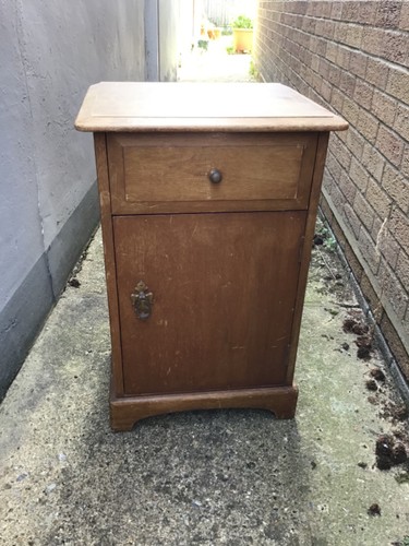 Stag bedside cupboard - , for