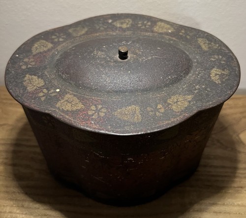 Antique peek frean co - &,