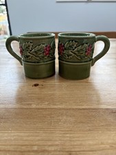 Bordallo Pinheiro  Holly Coffee Mugs Set of 2 Retro Vintage Green Rare 