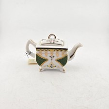 Miniature Teapot – Porcelain