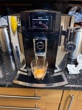 Jura E8 Bean-to-Cup Coffee
