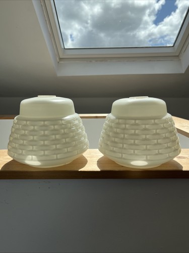 Pair vintage basketweave milk